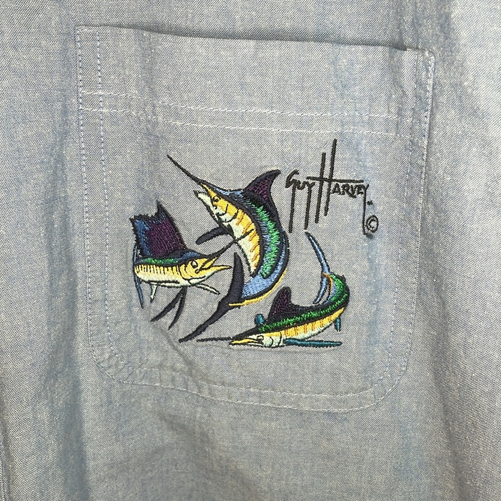Guy Harvey by AFTCO Bluewater blue chambray short sleeve shirt Men’s size L